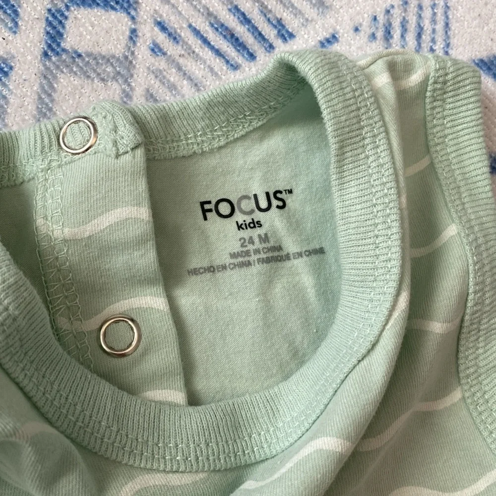 24 Month Green Dress Set - Picture 4 of 7